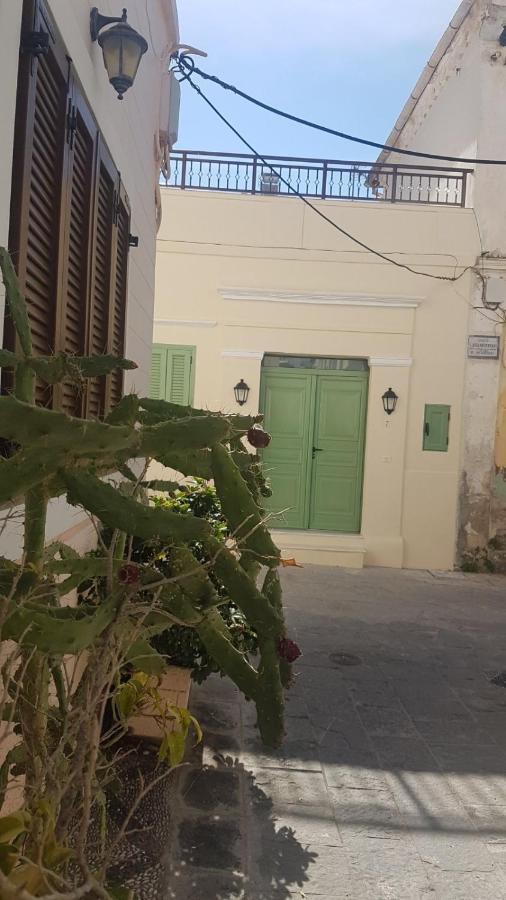 Lolos' House Rhodes City ภายนอก รูปภาพ
